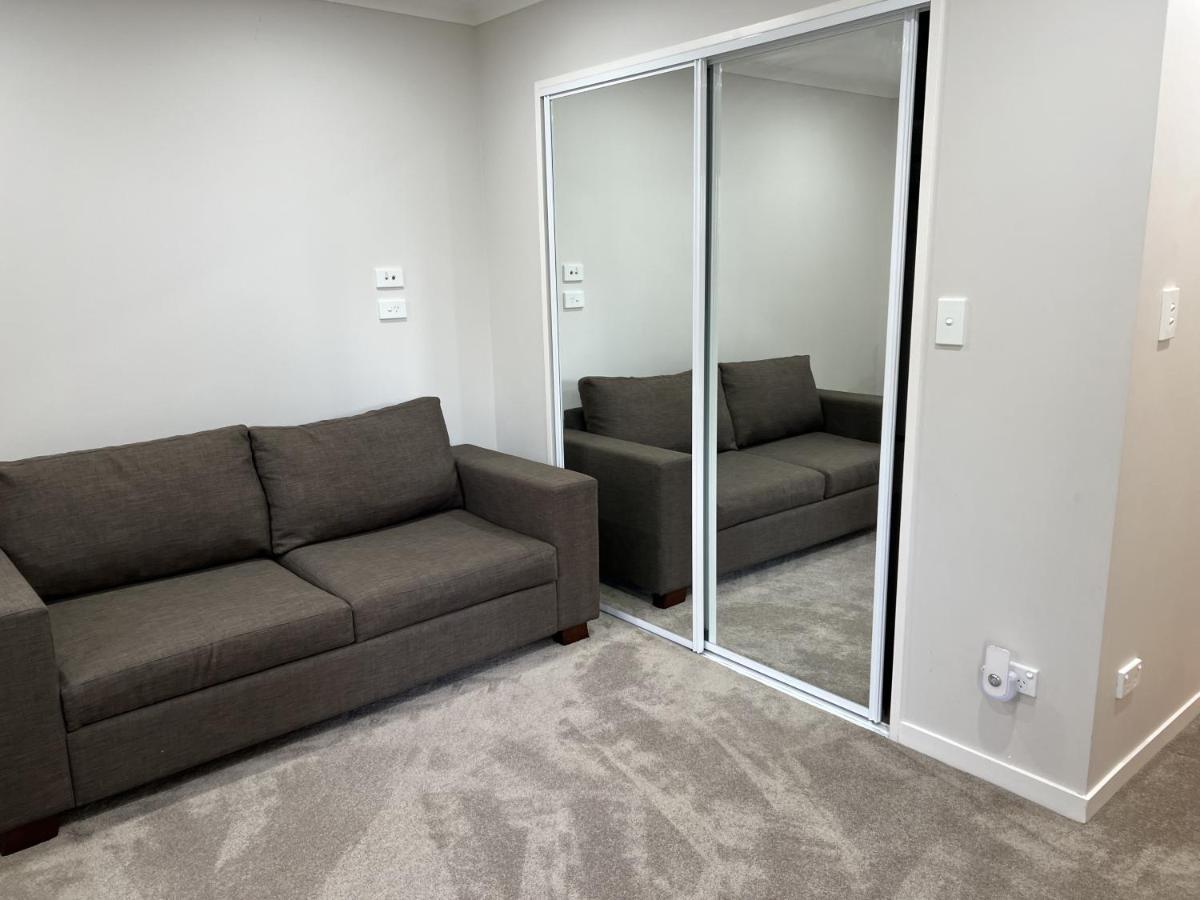 אוקלנד Guest Suite - Cosy Place In The Wattle Downs מראה חיצוני תמונה