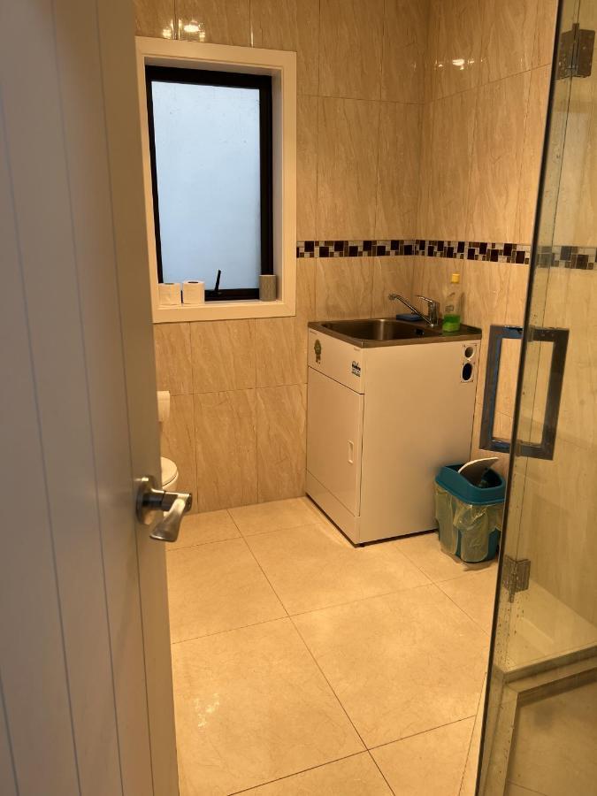 אוקלנד Guest Suite - Cosy Place In The Wattle Downs מראה חיצוני תמונה